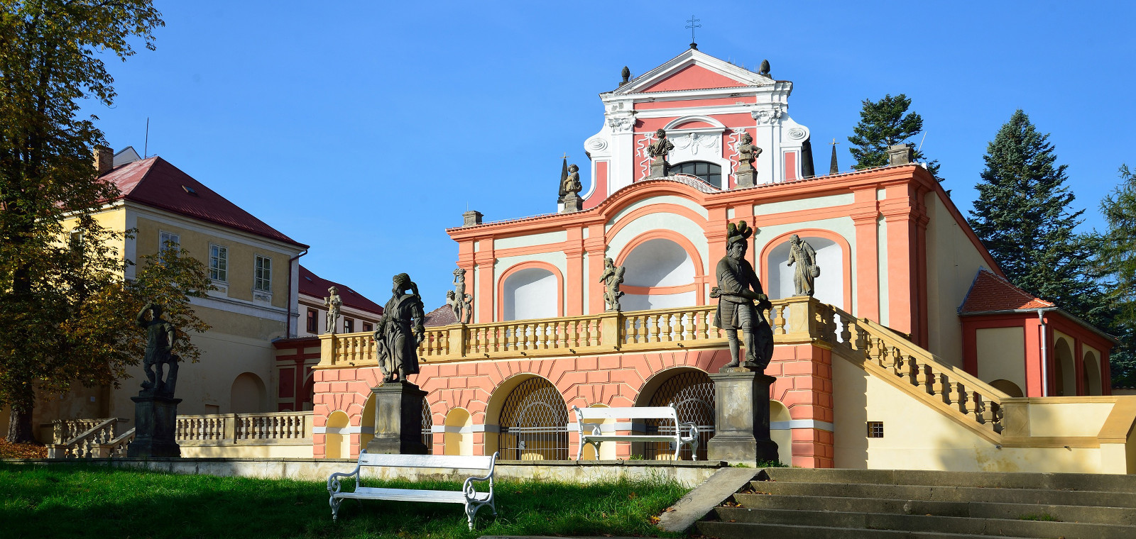 žena hledá chlapce Klášterec nad Ohří